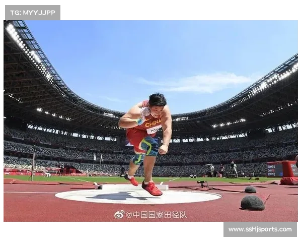 全国中学生锦标赛首日男子U18铅球18.26米 投掷竞争激烈激发全场热情