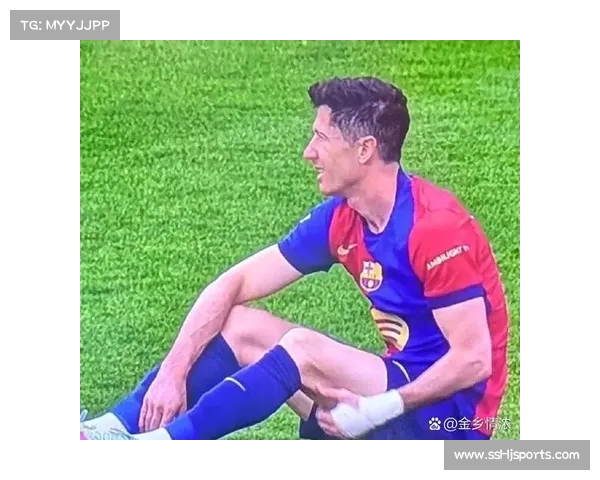 莱万多夫斯基欧冠进球荒持续,巴萨锋线老化隐显现 莱万多夫斯基欧冠进球荒持续,巴萨锋线老化隐显现