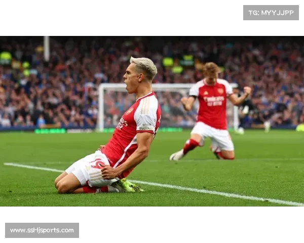 波鸿1-0小胜奥格斯堡，浅野拓磨制胜